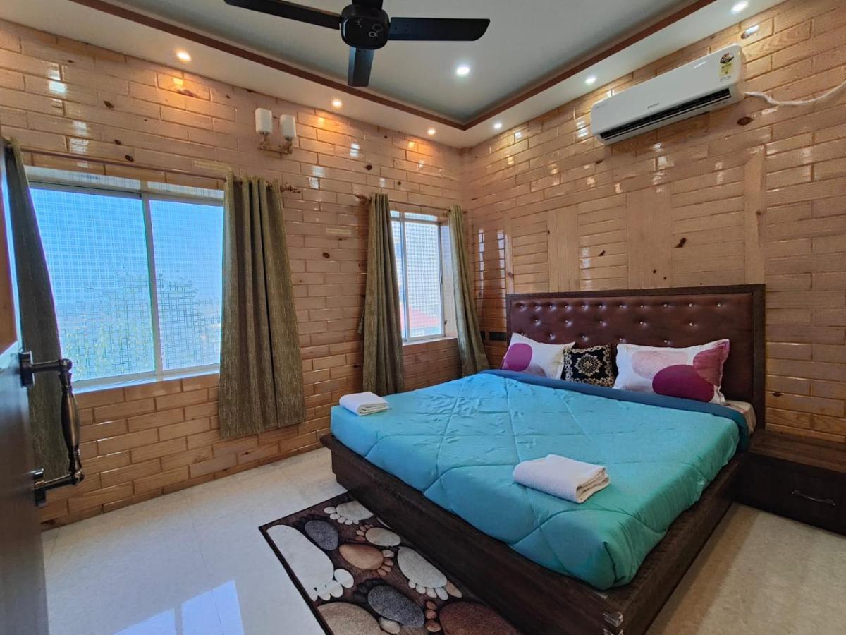 Unique Shantiniketan Hotel Sri Niketan Luaran gambar