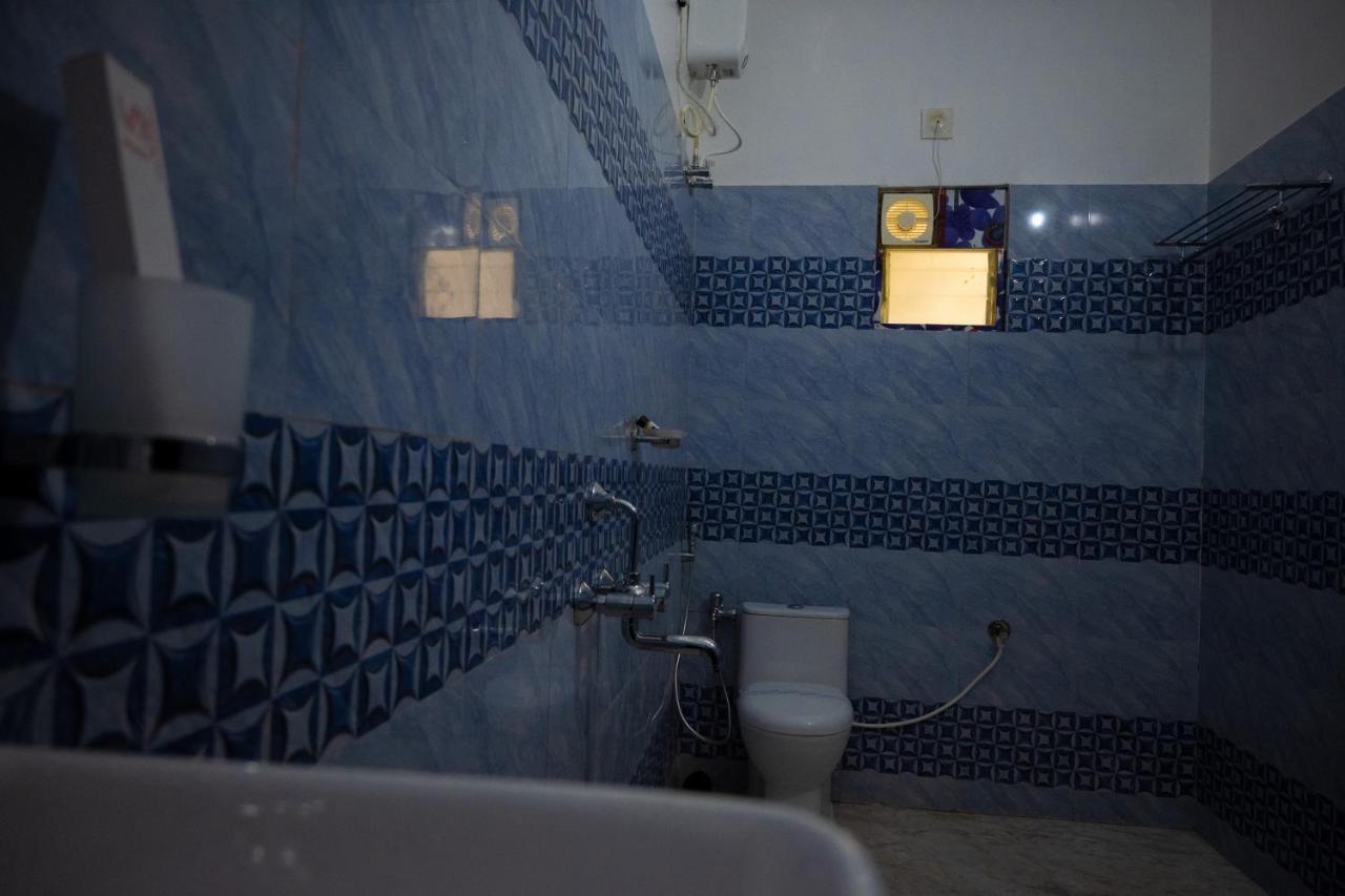 Unique Shantiniketan Hotel Sri Niketan Luaran gambar